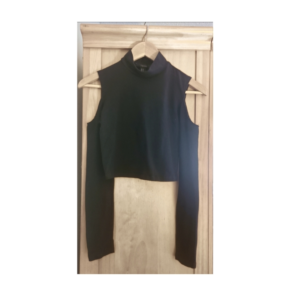 Black Cold Shoulder Long Sleeve Top
